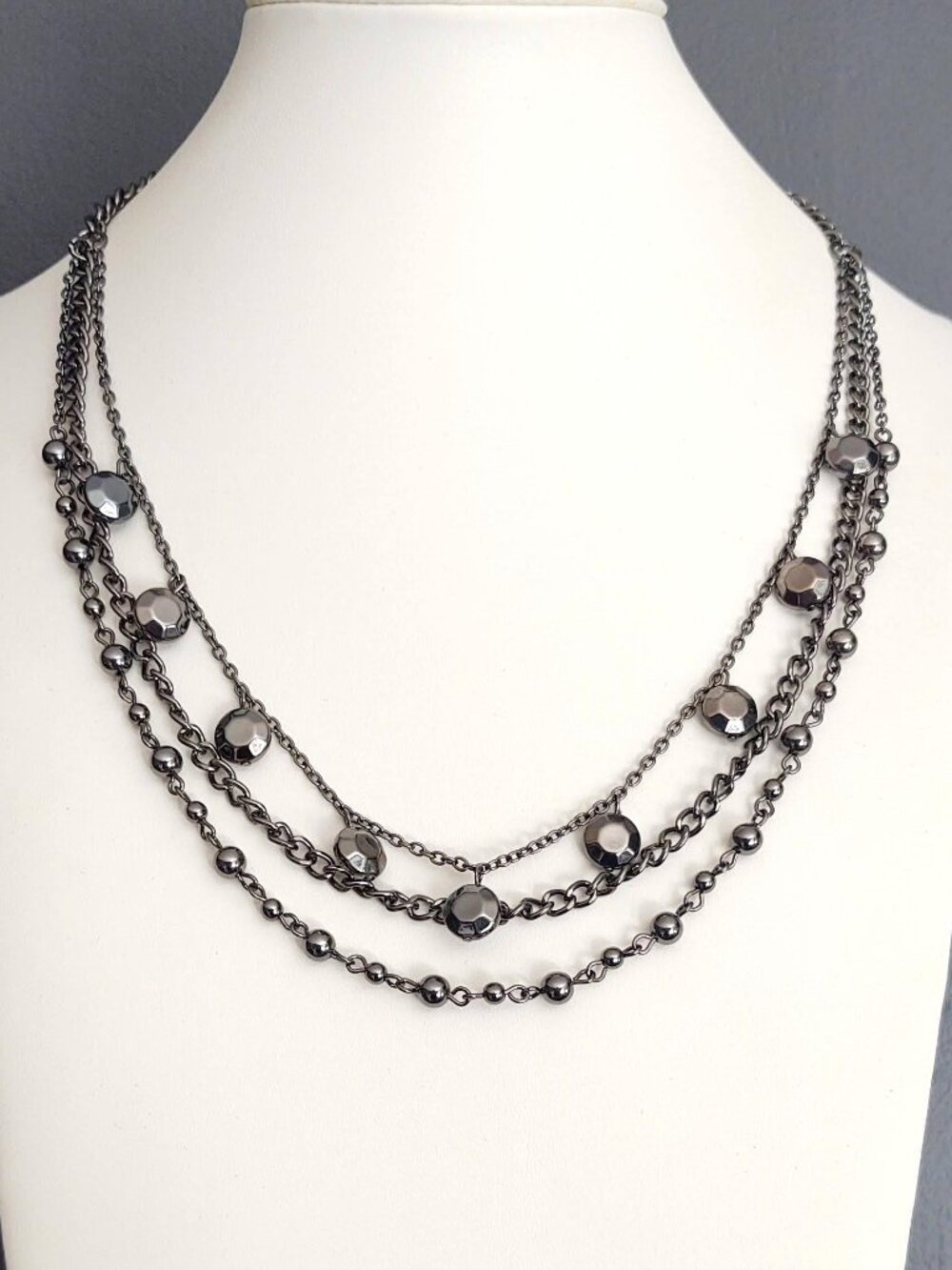3 strand metallic gray chain and bead necklace